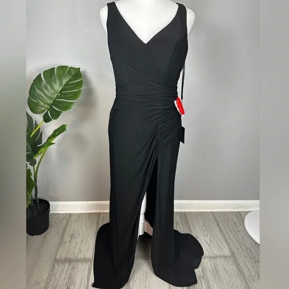 NWT Ieena for Mac Duggal Black Faux Wrap Sleeveless V Neck Gown Style #26531 - Picture 7 of 12